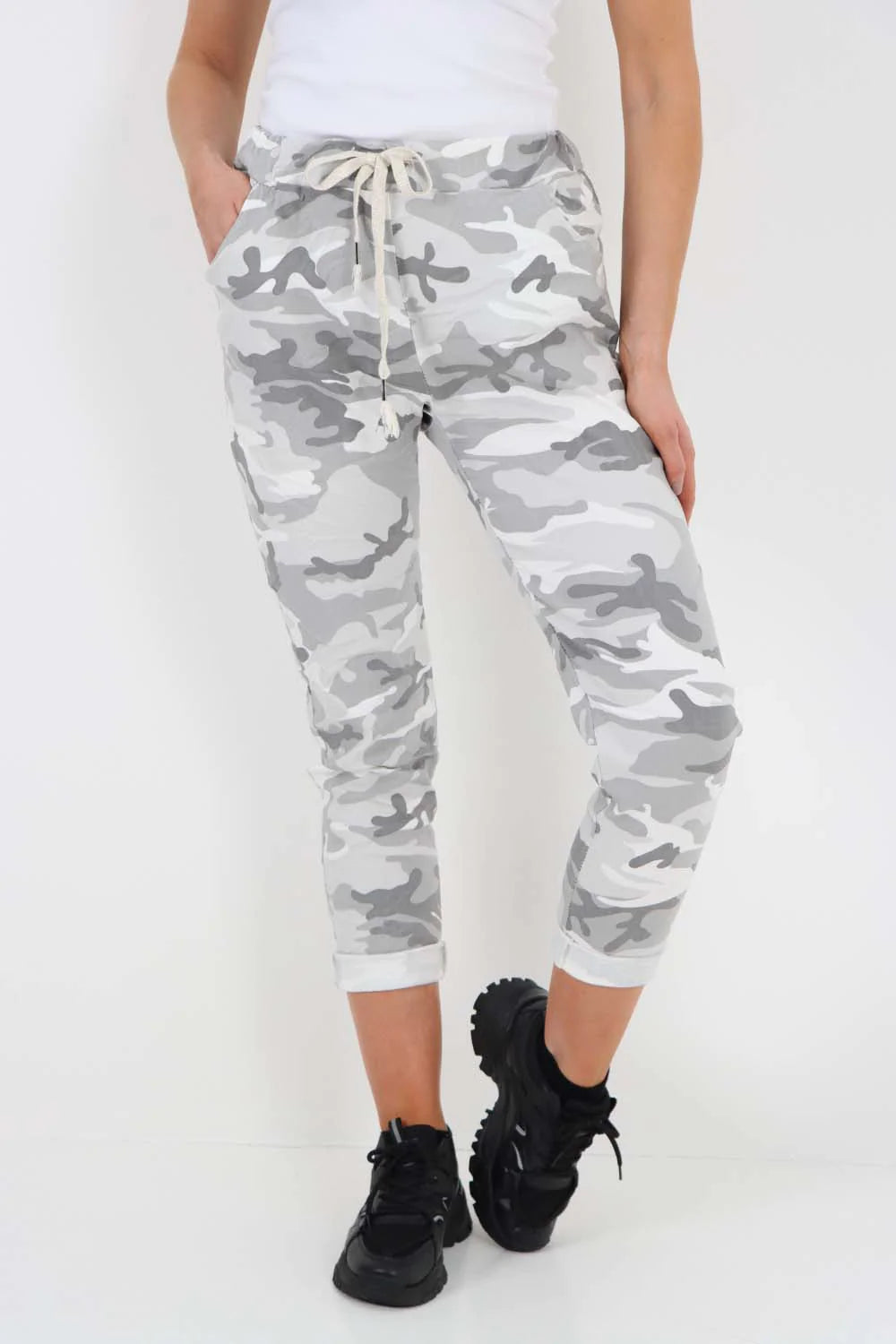 Italian Drawstring Camo Side Pockets Trousers - White