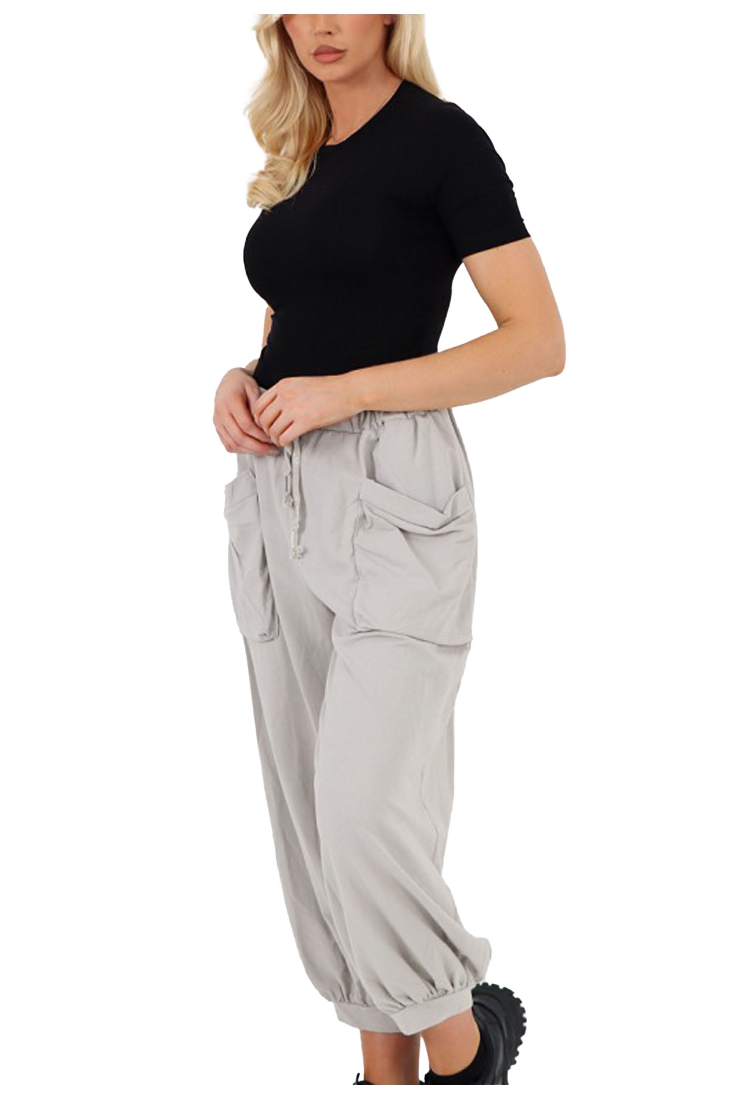 Italian Relaxed Fit Cotton Trousers With Front Pockets - Beige